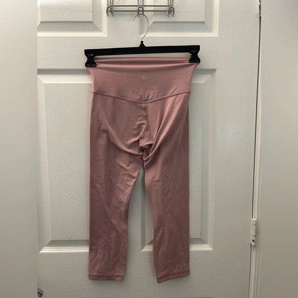 ! Lululemon Align Crop *21"
Pink Taupe - Picture 5 of 7